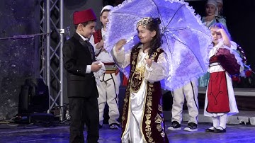 Thumbnail of Yllka - Üsküdara Gider İken