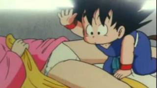 Dragon Ball Goku tirando a calcinha de bulma