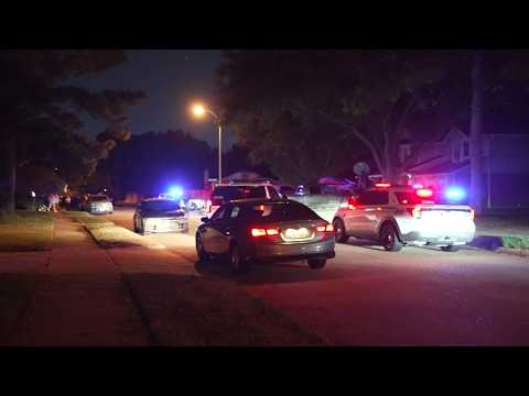 Man shot in neck after co-worker fight in Harris County