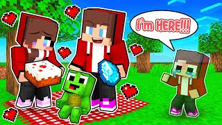 JJ's Family Adopted BABY MIKEY and KICKED BABY JJ  Minecraft Animation / Maizen