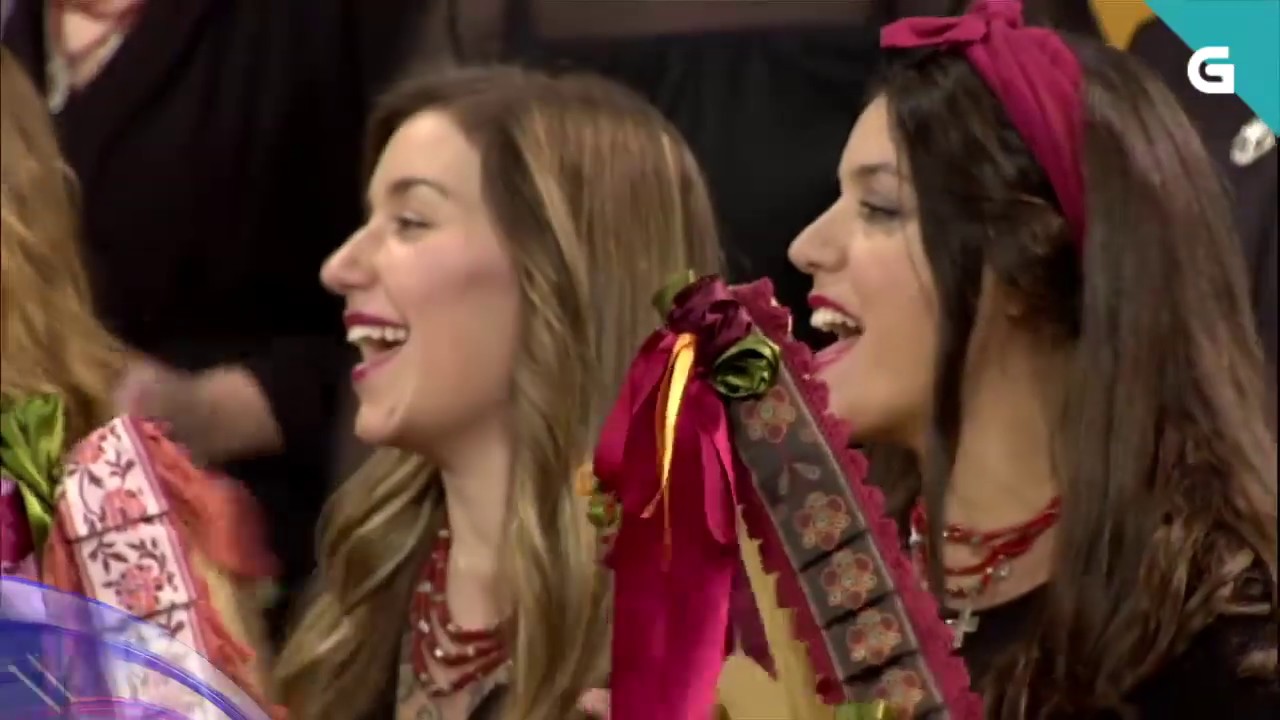 Grupo de Baile Tradicional Xeitu en el programa Luar