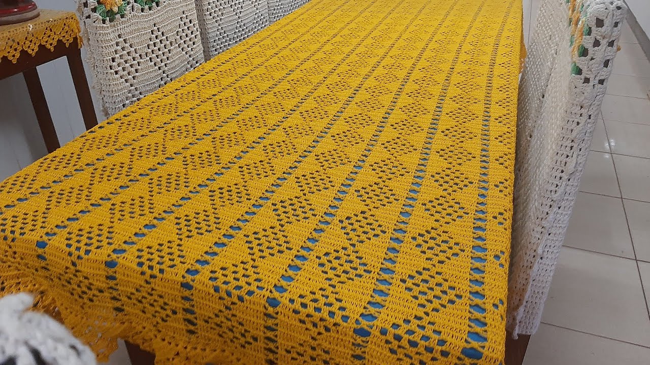 Premeira parte da vídeo aula da toalha de mesa de croche em homenagem a nossa amiga Raimuda luzia