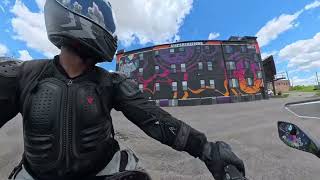 Mural Hunting