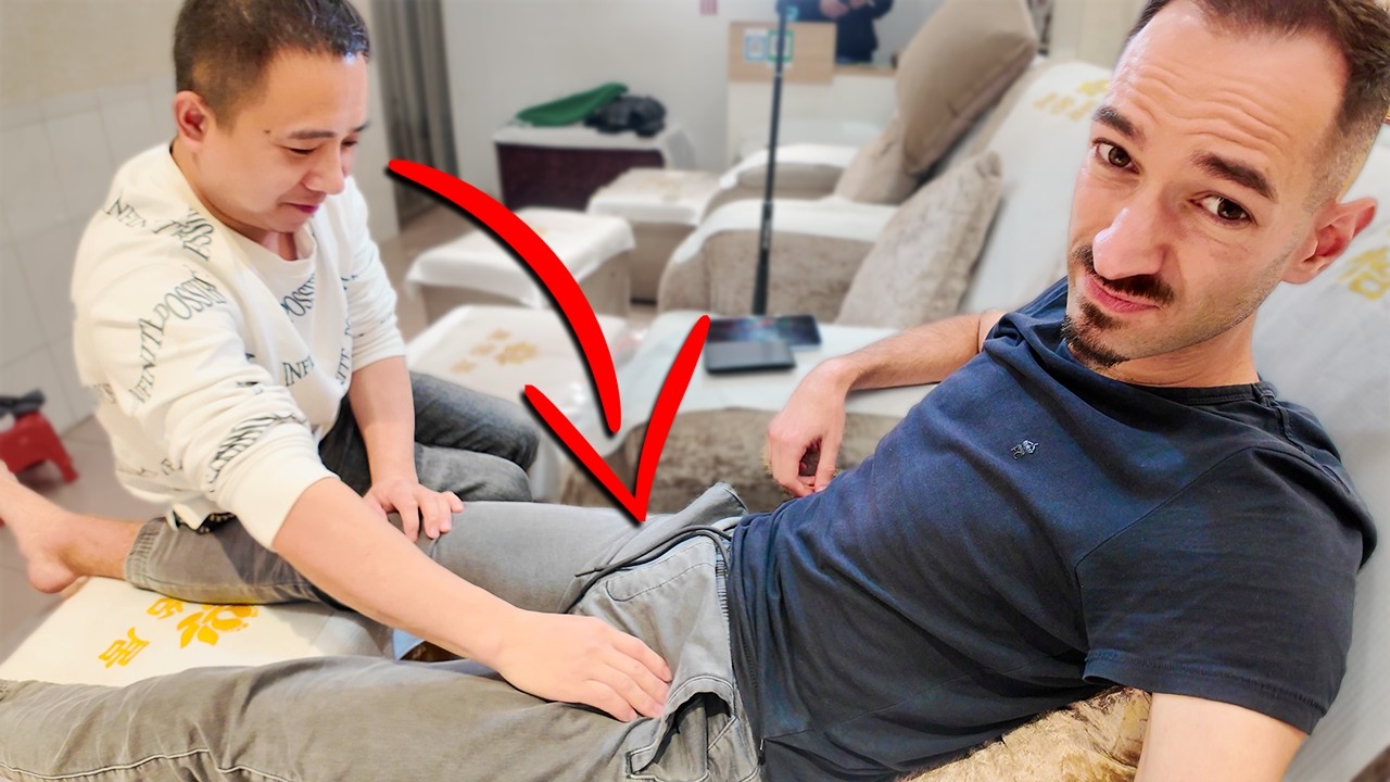 AWKWARD Massage in Chinese Urban Village - Guangzhou 🇨🇳