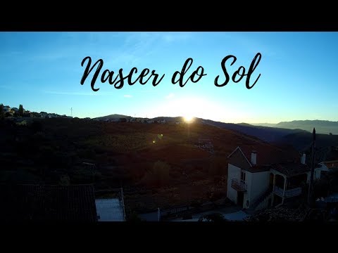 Nascer do Sol - Gui&atilde;es, Douro Vinhateiro