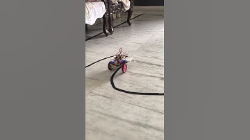 line following robot by using arduino uno and L293D motor driver