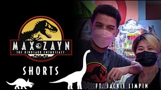 Playing the Jurassic World: Fallen Kingdom Arcade ft. Jackie Limpin