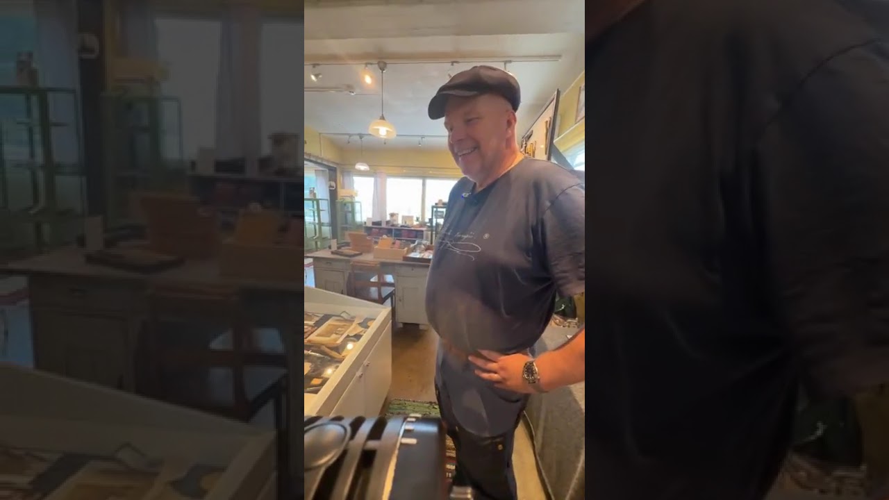 LIVETALLENNE:  Iisakki Järvenpäällä kylässä Kreetan kanssa!