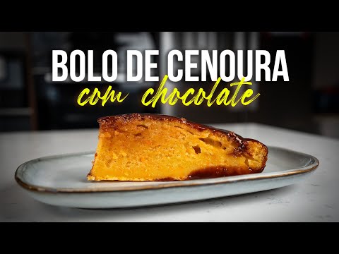 Bolo Fofinho de Cenoura com Calda de Chocolate - Sem açúcar!