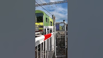 #shorts Irish Rail DART Class 8510 NO.8611 Towards Howth at Bray 5/7/23