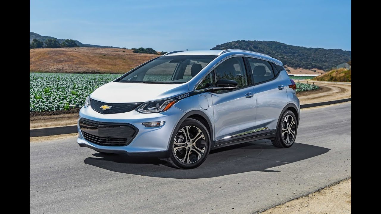 first impressions game Chevrolet Bolt EV 2017 Car Review