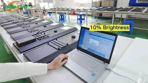 Solar street light customized IOT lora module connect 4G network control by computer at home