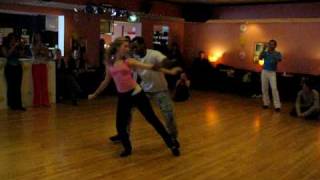 Leonardo Neves & Layssa - 20090906 1 - zouk bootcamp