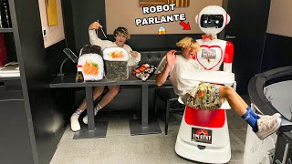 RIMANIAMO CHIUSI IN UN RISTORANTE GIAPPONESE CON UN ROBOT PAZZO! AIUTO!! *scappiamo*