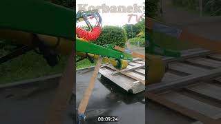 ŁADOWARKA ALBO CIĄGNIK Z TUREM
