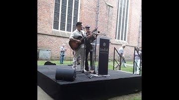 Gitarist Dominggus Pfaff + Defilé, Indië Herdenking in Groningen 15 Augustus 2025.