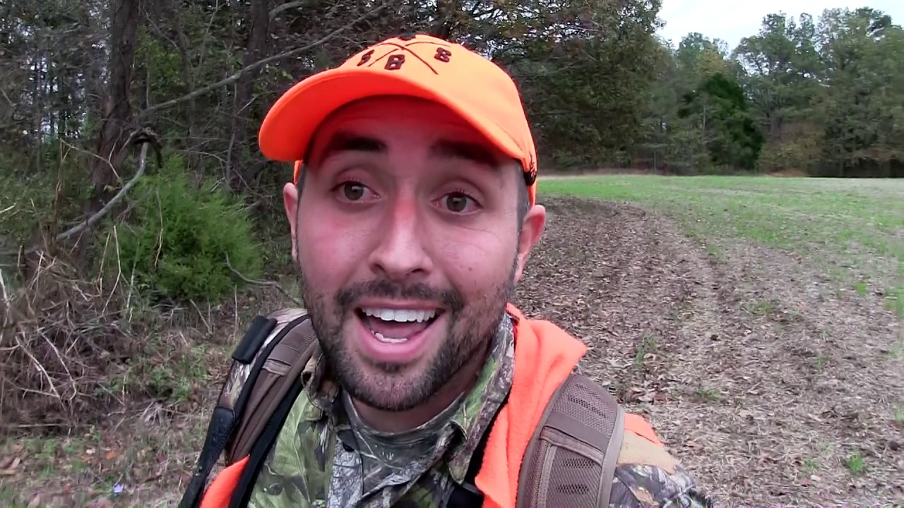 Deer Hunting 7 point Buck Hunt - 175 yard shot! 