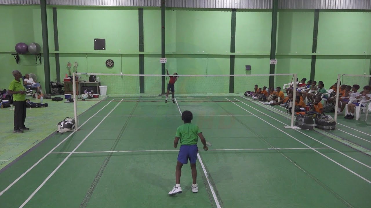 Clarke & Eastmond are primary school badminton champs