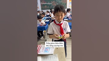 Thầy giáo chấm điểm thủ công của học trò p3 #shorts ￼