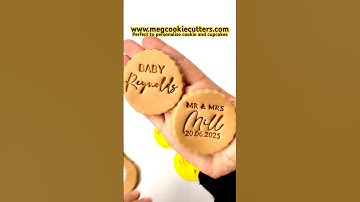 Easy way to make personalised toppers. Send us a text and we will make your stamp ❤️ #cookiedecor