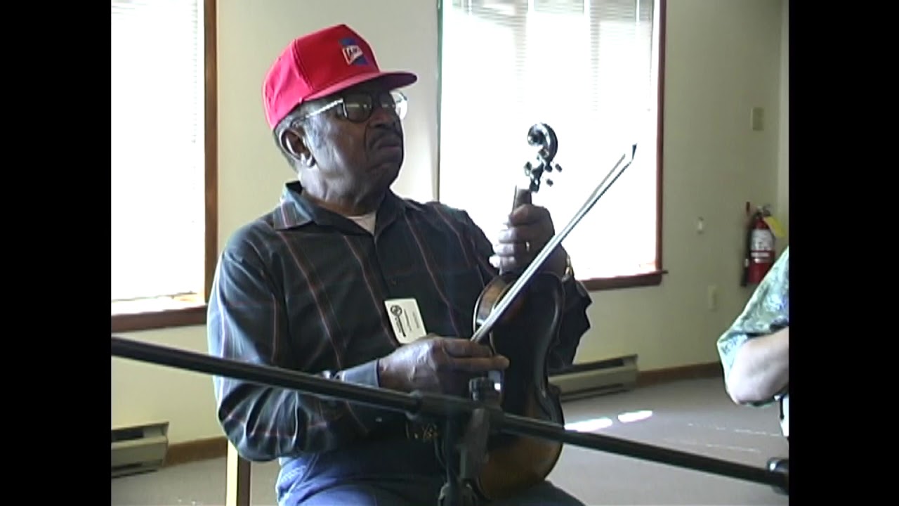 Joe Thompson plays Corn Liquor Accompanied by Bob Carlin & Clyde Davis at the Maryland Banjo Academy