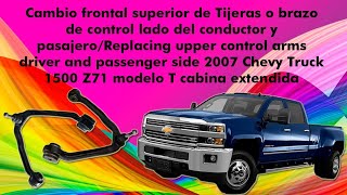 Como cambiar el brazo de control superior frontal de la camioneta Chevrolet Silverado