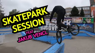 TRIKY VE SKATEPARKU feat. JAKUB VENCL