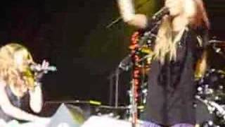 Aly & AJ 8/4/07- Potential Breakup Song