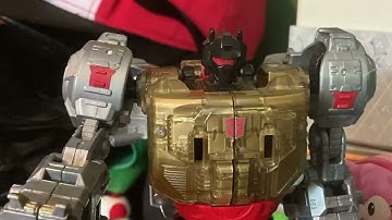 Grimlock is clumsy: A G1ish Transformers stop motion animation.