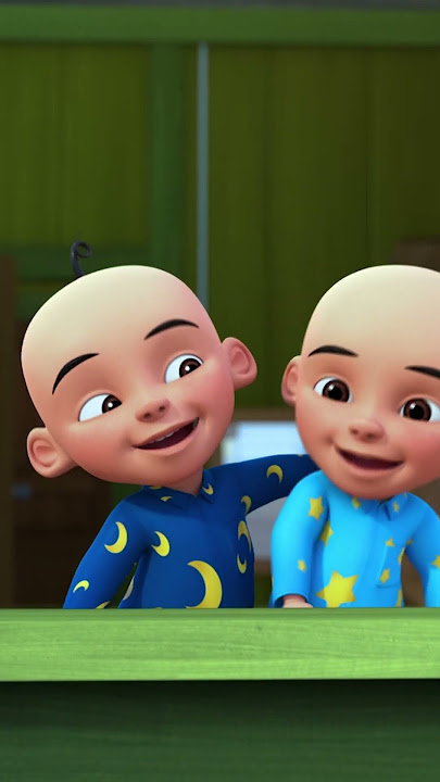 Hi kawan-kawan. Saya Upin dan ini adik saya Ipin.