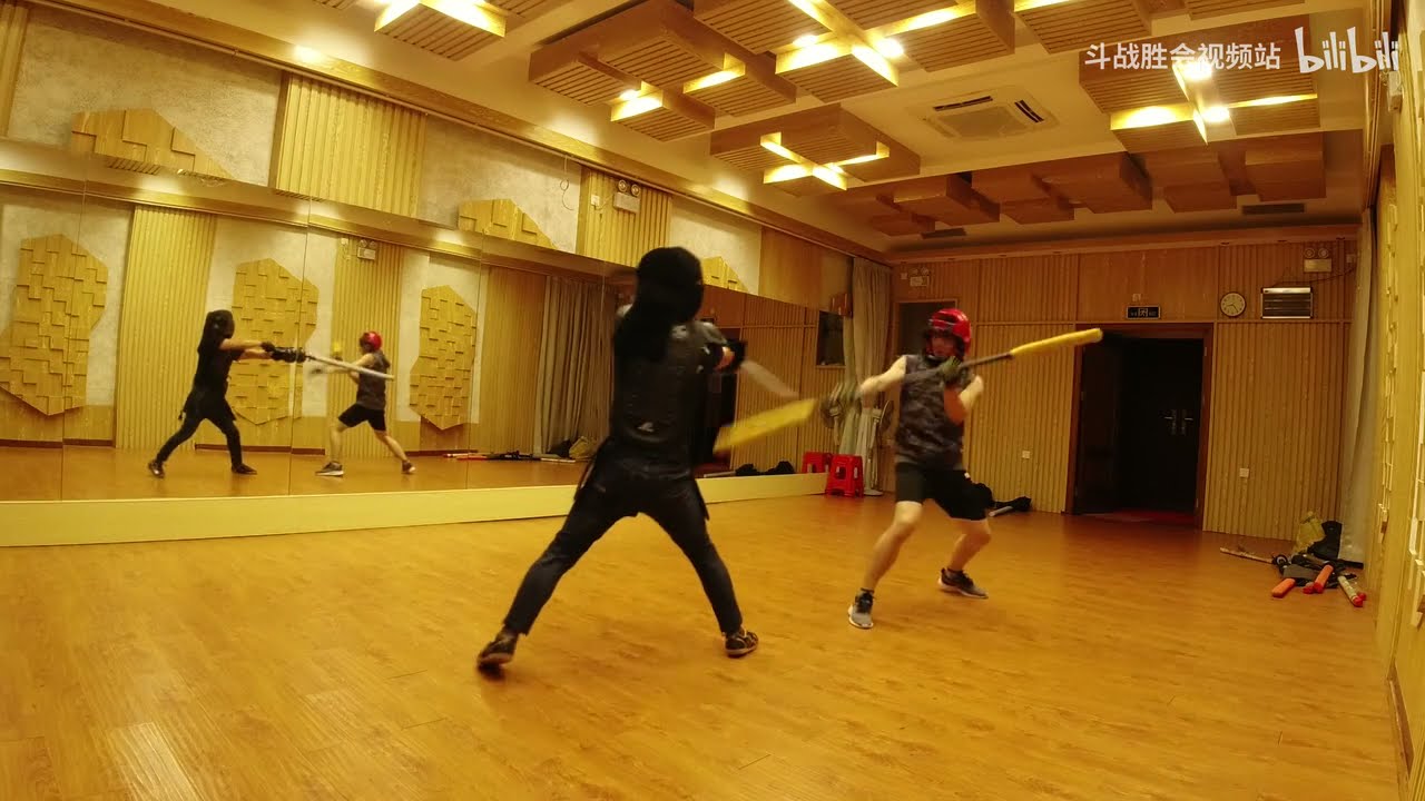 Double headed spear vs katana