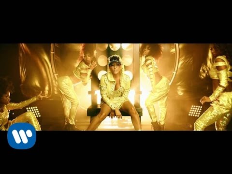 Yuri - "Al Bailar" ft. Yandel (Video Oficial)