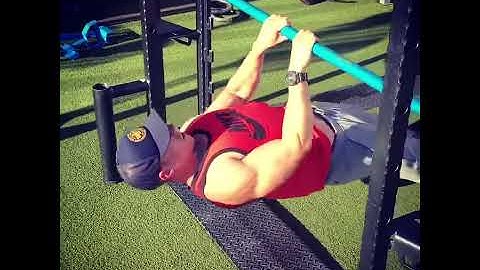 Close grip inverted row