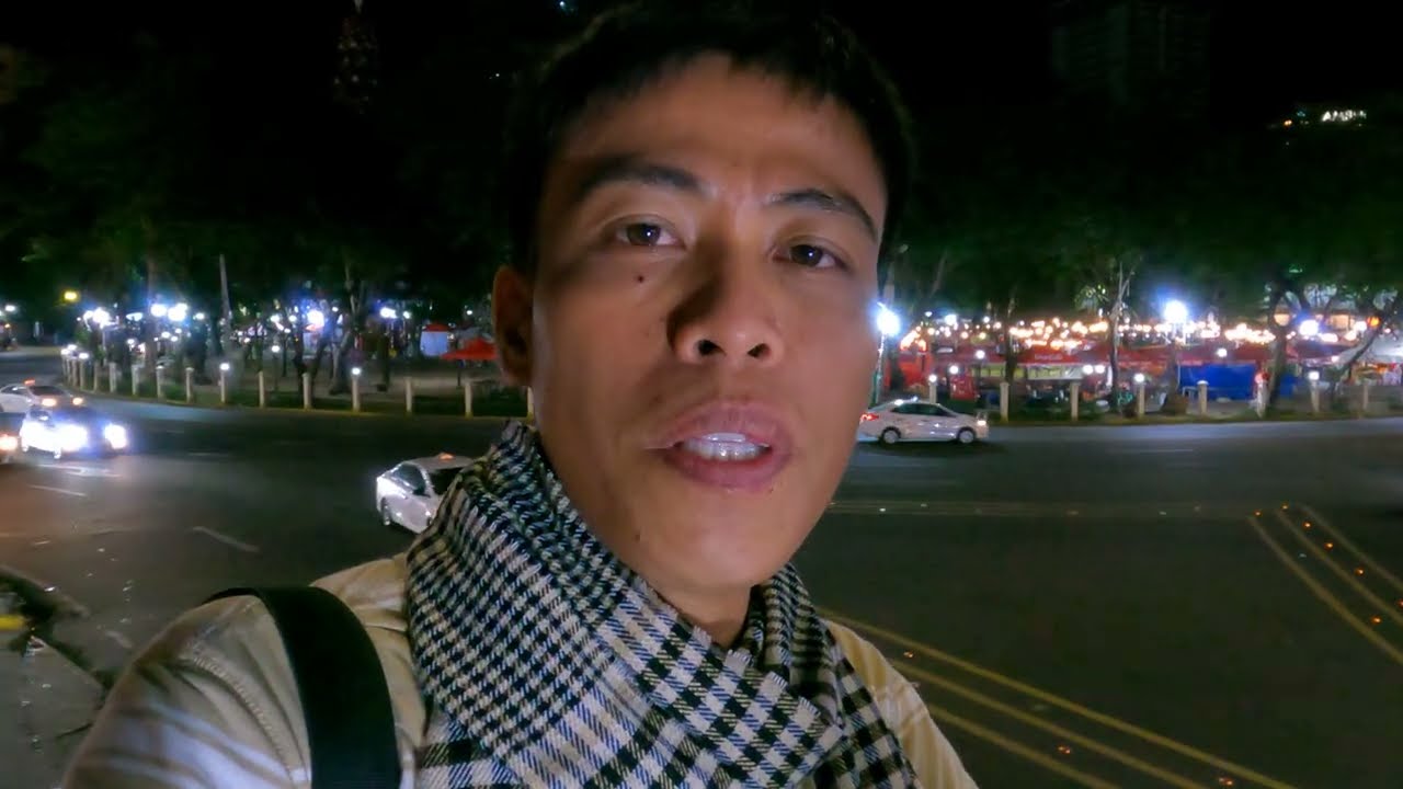 Night Walking Tour in Fuenti Circle CEBU CITY PHILIPPINES