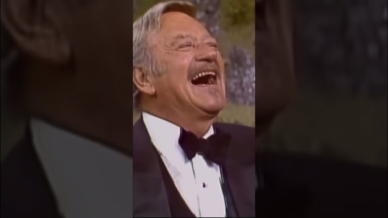 Don Rickles ROASTS Dean Martin TO Dean Martin! 