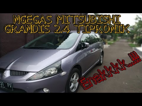 test-drive-review-kelebihan-dan-keunggulan-ngegas-mobil-mitsubishi-grandis-2.4-tiptronik--2005