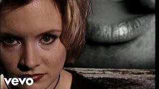 Video thumbnail of "Jonna Tervomaa - Likainen mies"