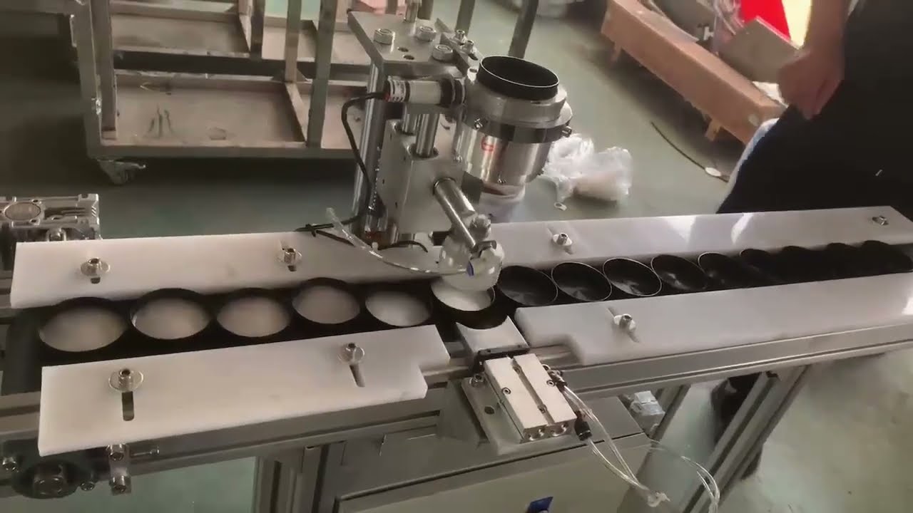 Semi automatic cap wad inserting machine
