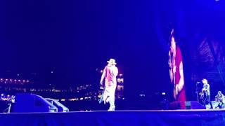 Guns N Roses - Patience SF AT&T Park 8-09-2016 screenshot 5