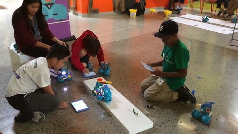 Dash Robot - Jousting at Google HQ! | Wonder Workshop