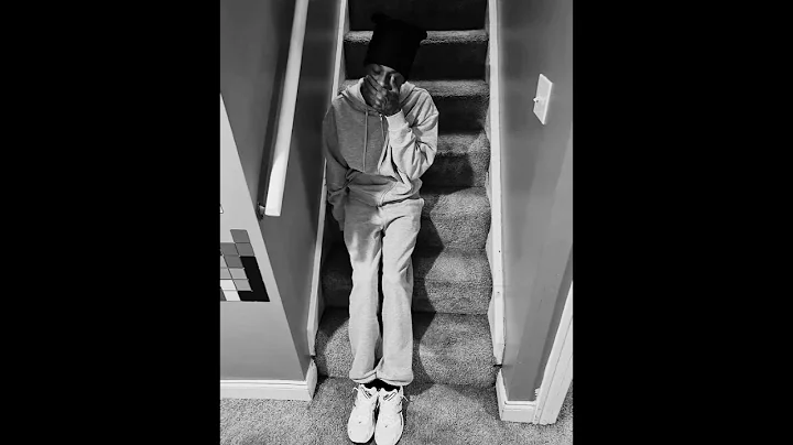 4blocklil Mari - walk alone 