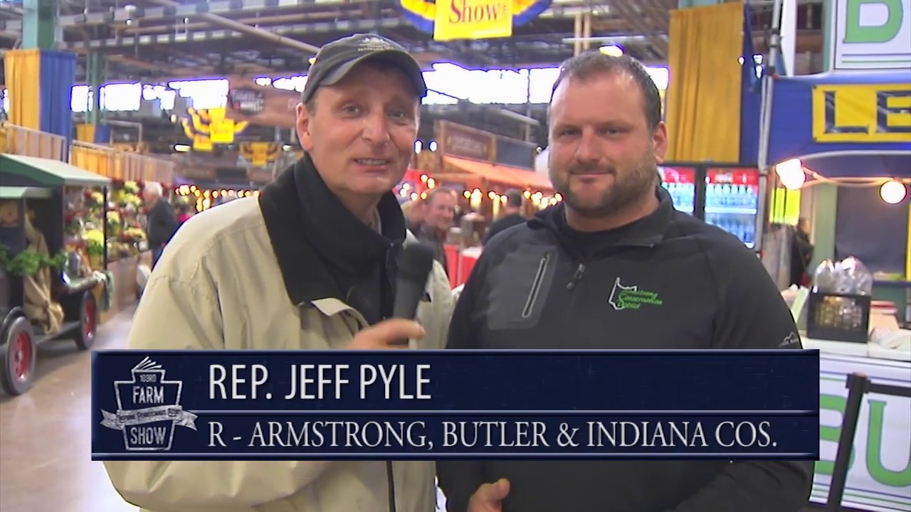 Rep. Pyle Explores Agribusiness At Farm Show