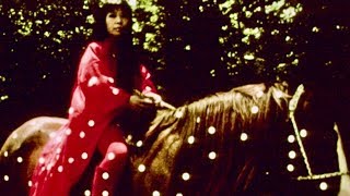 草間彌生、1968年当時の貴重な映像先行解禁／映画『草間彌生∞INFINITY』本編映像