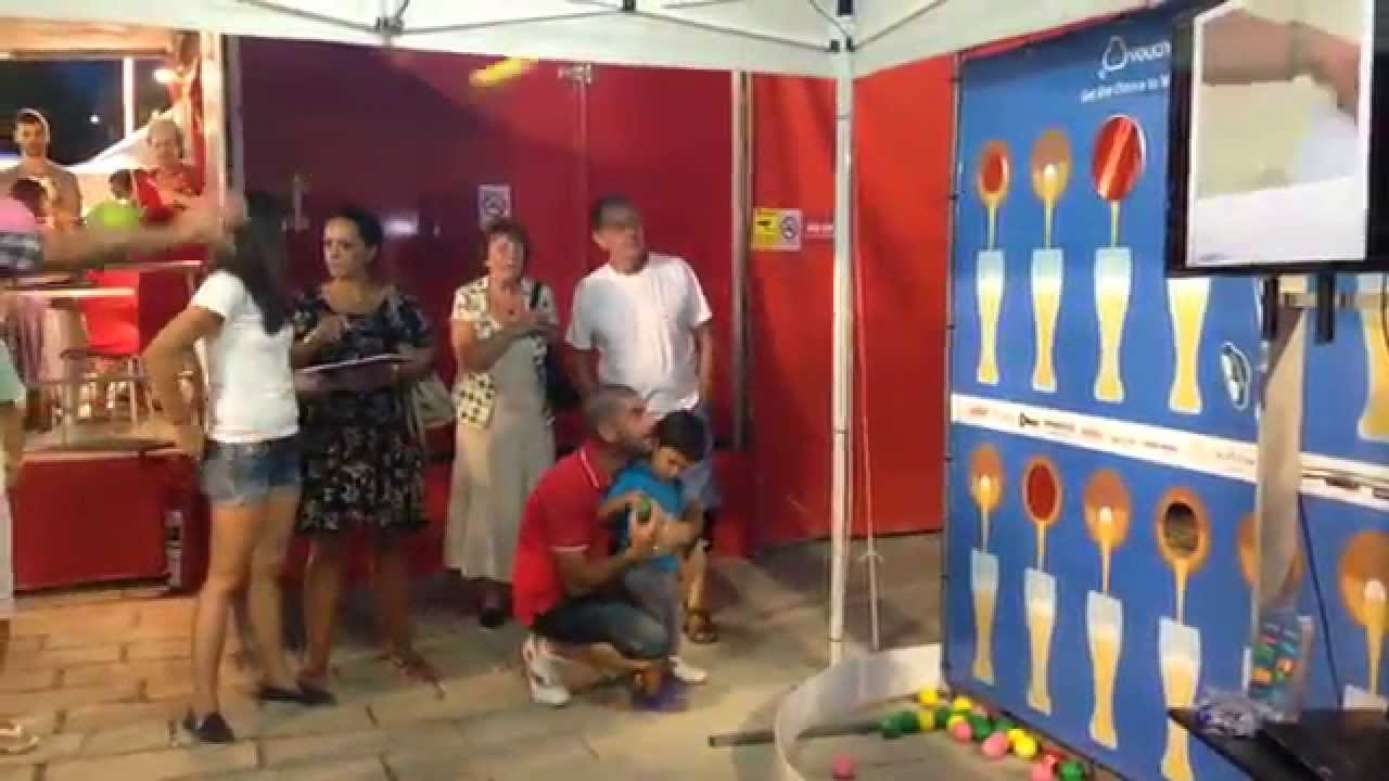 Beer Festival 31/07/2014 Daniel & Sander playing our activation game