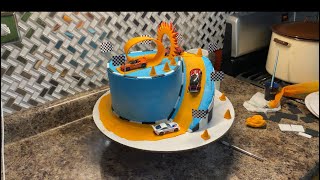 How to make a Hot Wheels cake