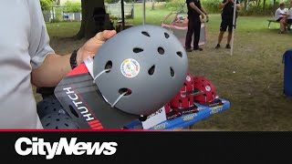 Toronto community program tries to get more cyclists to wear helmets