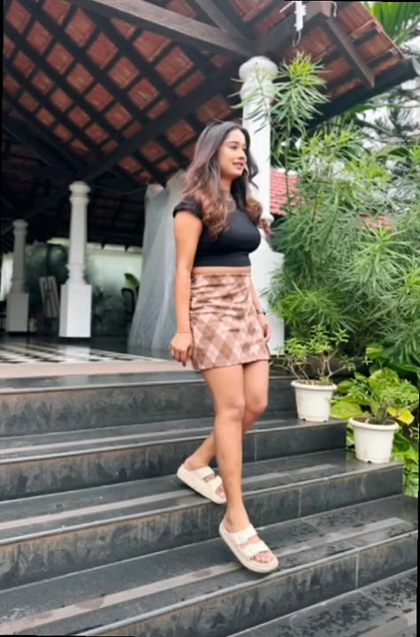 ninna Jothe Nanna kathe serial heroine bhoomi new reel#tendingsong#viral#dhrutrending #nirushagowda