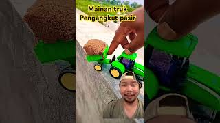 Mainan Lucu Truk Pengangkut Pasir toys funny short shortsfeed