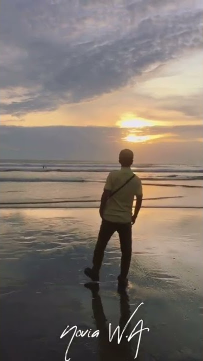 Selalu candu dengan suasana pantai🧡 #aesthetic #bali #shorts #beach