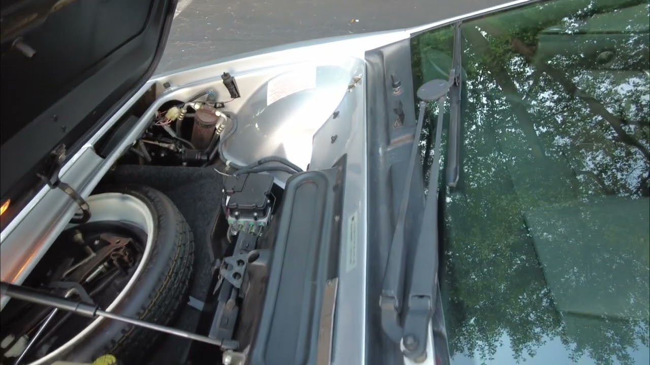 Lotus Esprit V8 Front